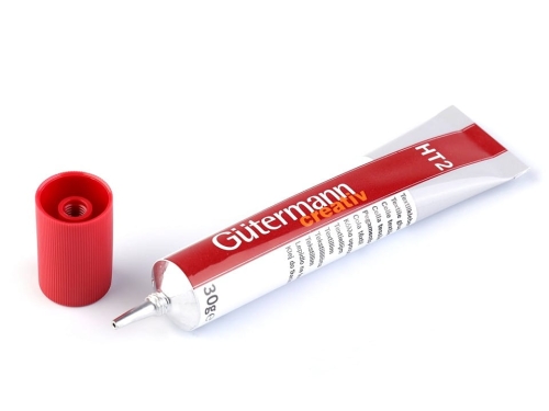 klej-gutermann-bardzo-dobry.jpg