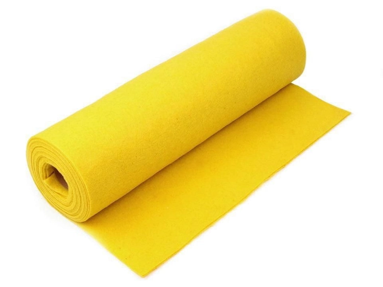 zolty-filc-w-rolce.jpg