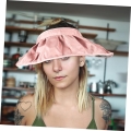 modelka-kapelusz-muszla.jpg
