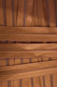 Zamek pościelowy - taśma suwakowa 3 mm (1mb) Brąz 275