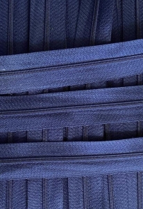 Zamek pościelowy - taśma suwakowa 3 mm (1mb) Granatowy 318