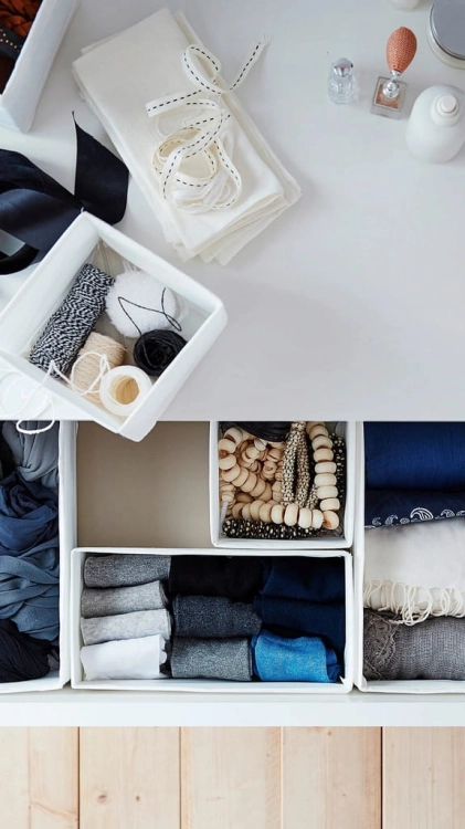 IKEA-SKUBB-pudelka-pojemniki-do-komody-x6-biale-Kod-producenta-004-285-49.jpeg