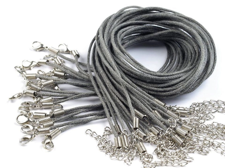 Sznurek-bawelniany-woskowany-z-karabinczykiem-dlugosc-45cm-Szary.jpg