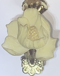 Klamerka do firan i zasłon KWIATEK BEŻOWY