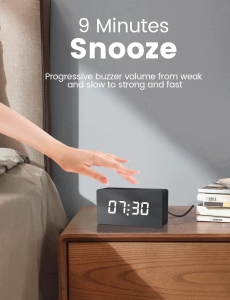 Zegar budzik aboveClock cyfrowy ładowany przez USB LED 3 alarmy CZARNY