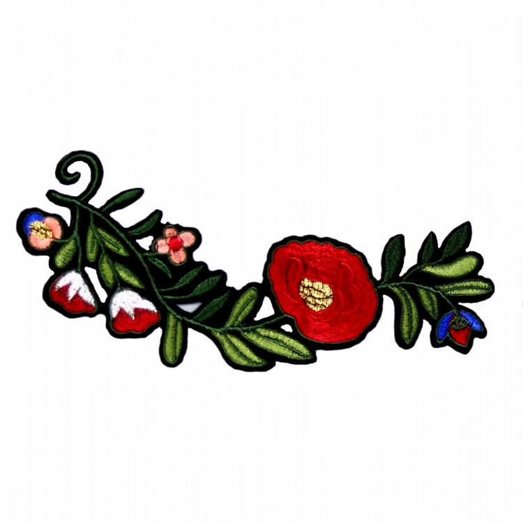 łatka na klej pnącze kwiatów w sprzedaży w hurtownii pasmanteria i dodatków krawieckich w Szczecinie na ulicy Włościańskiej. lub na www.kufer-monia.com.pl